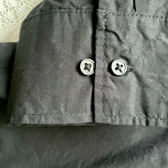 NWOT H&M Divided Women’s Black Button Down Shirt with Belt Size L - Picture 6 of 8